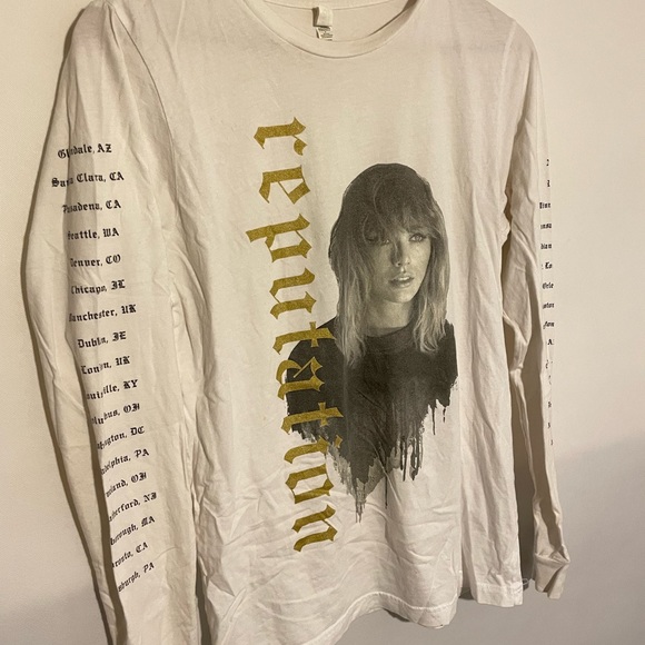 Taylor Swift Reputation Tour Long Sleeve Shirt Small Swifties Eras Tour - Picture 2 of 5